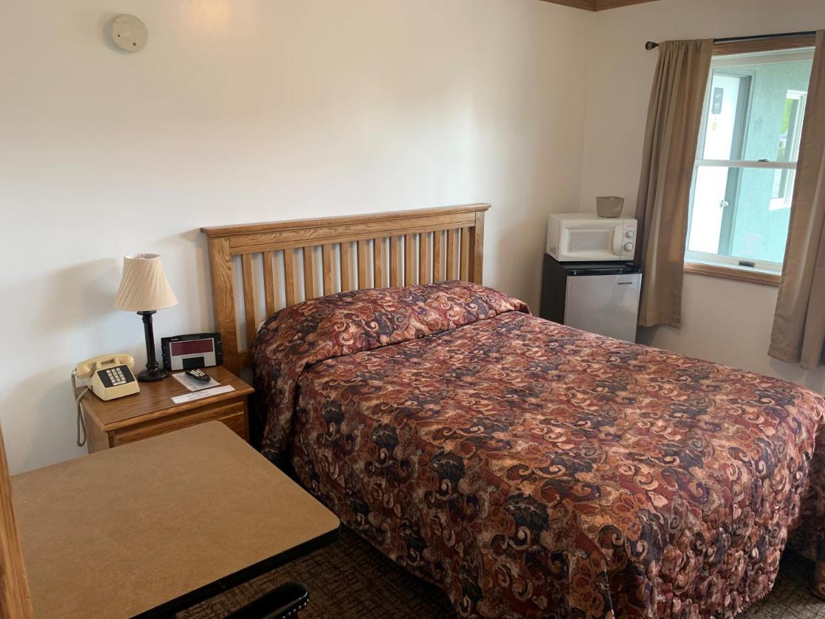 Haven Inn Glen Dale Экстерьер фото